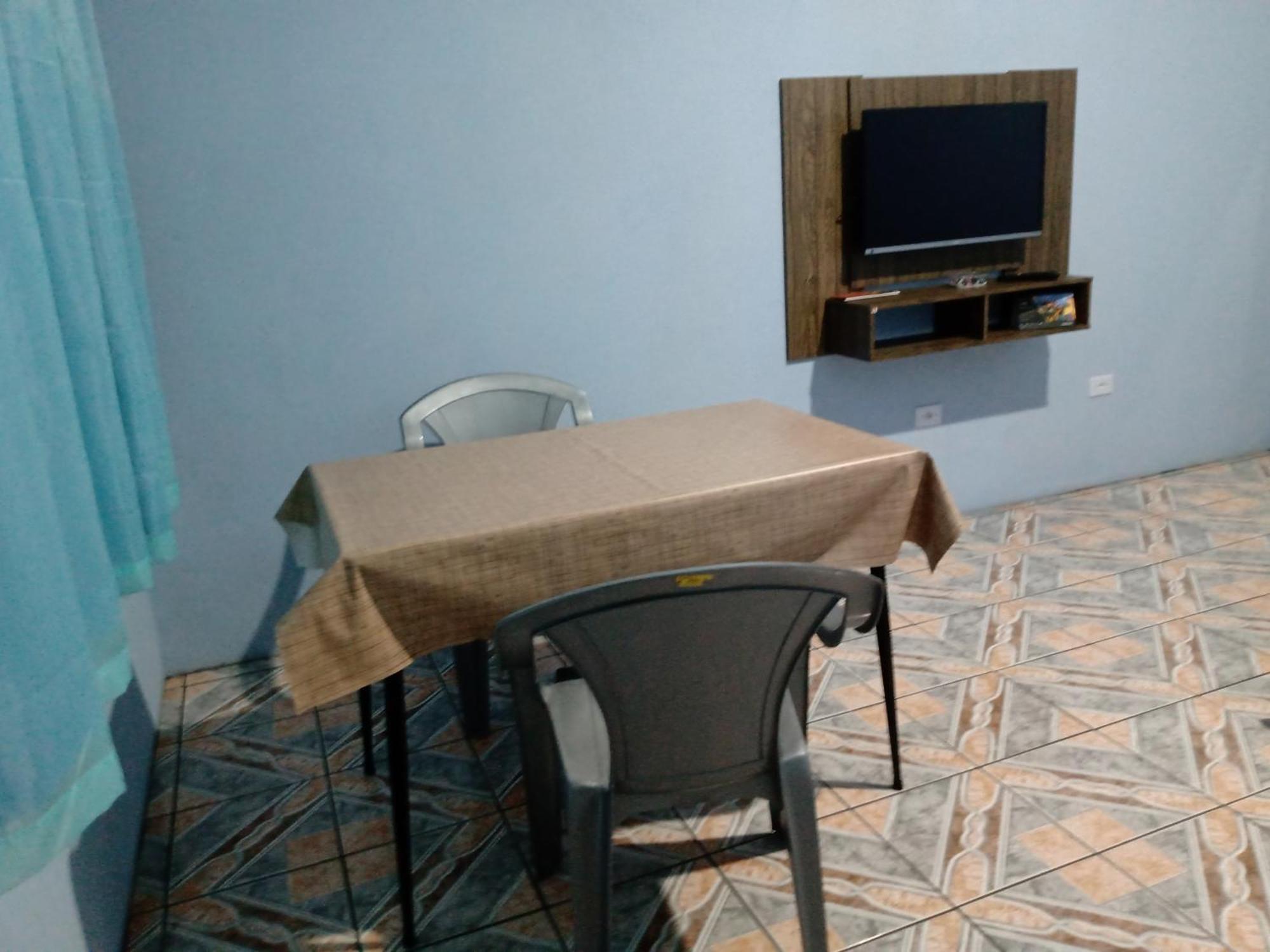 Quarto Familiar, Aeroporto גווארולוס מראה חיצוני תמונה