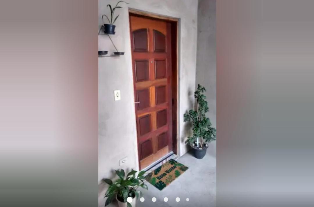 Quarto Familiar, Aeroporto גווארולוס מראה חיצוני תמונה